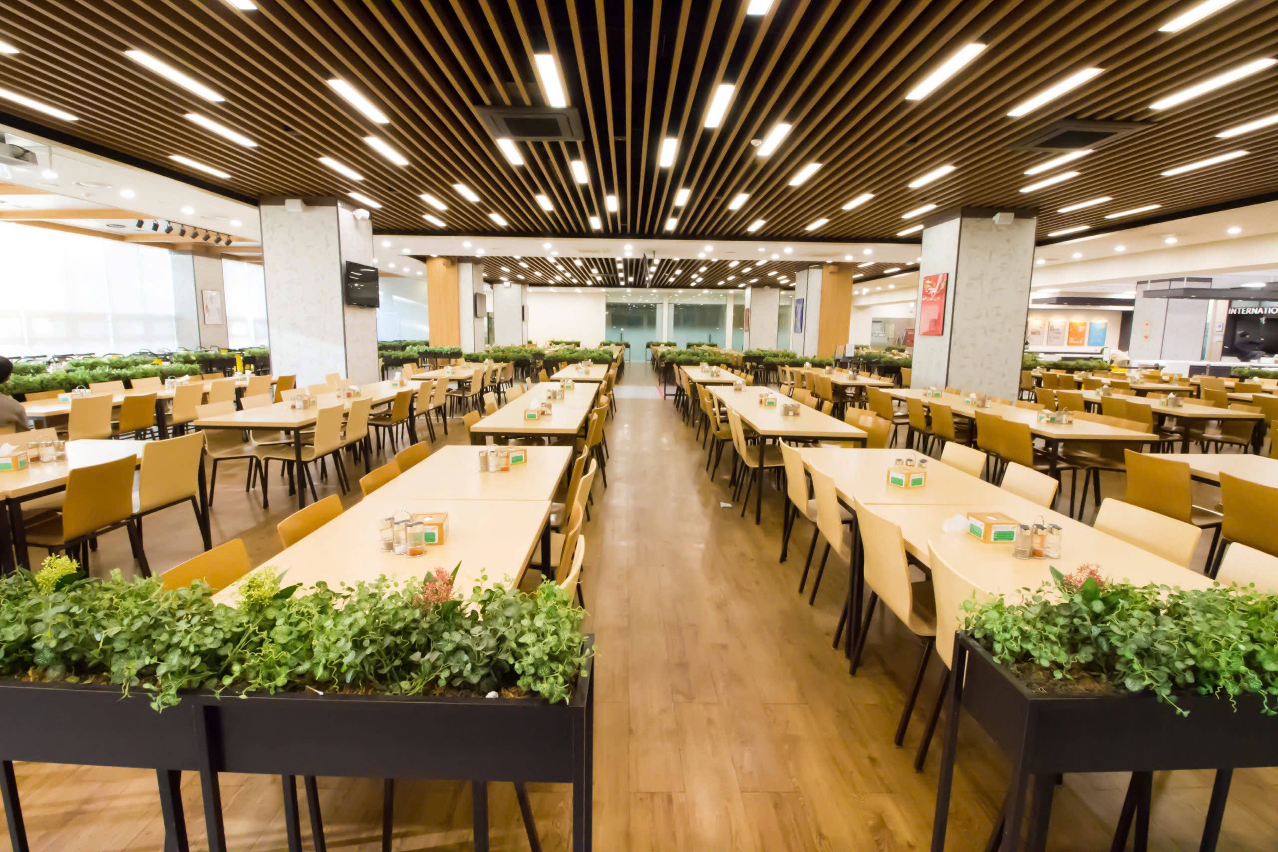 DỊCH VỤ CUNG CẤP SUẤT ĂN CÔNG NGHIỆP